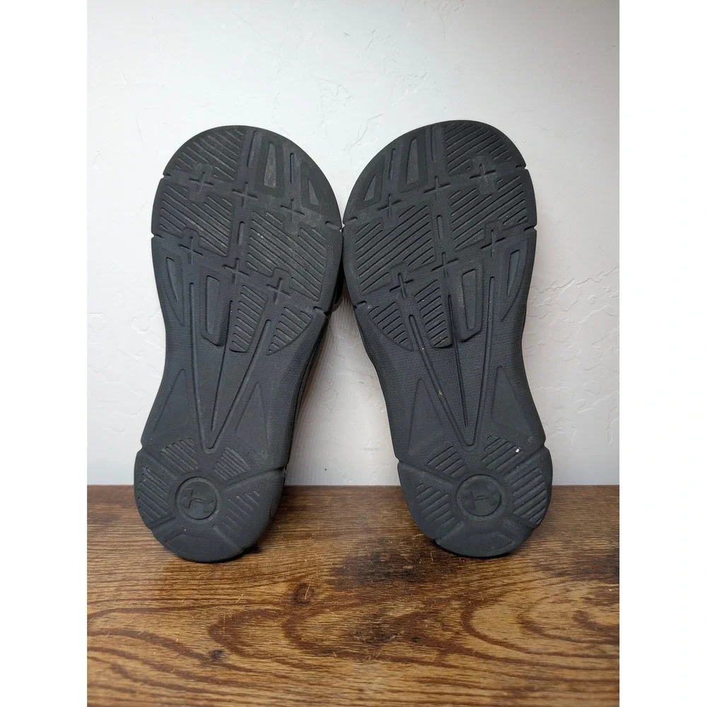 Under Armour Ignite VI Slides Black Silver 4D Foam Sandals 1287320-001 Youth 3Y